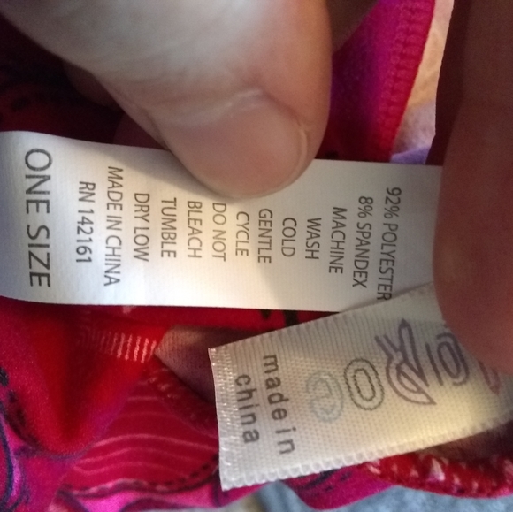 NWT Valentine's LuLaRoe One Size Holiday leggings Red Hearts - Picture 4 of 4